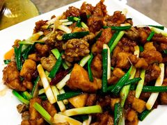 酱爆核桃鸡-金阁家常菜(贵阳路店)