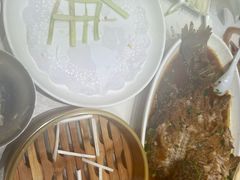 -梅利汴京烤鸭•开封豫菜地标店(晋安路店)