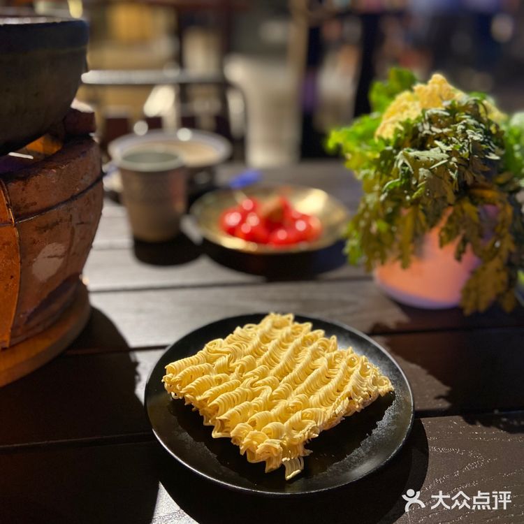 华侨城超好吃的生蚝鸡煲,烧烤爱了