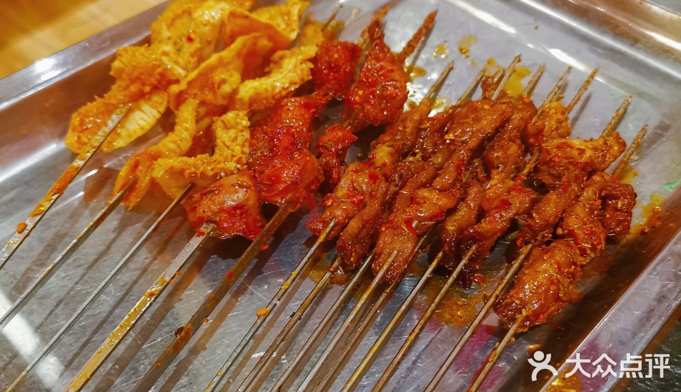美食大集合→福苗小骆驼烧烤带你吃遍西安
