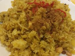 菠蘿海鮮炒飯-常悦素食