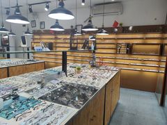 -罗伯特眼镜·蔡司官方授权(罗湖国贸店)