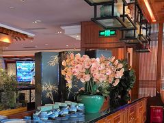 -八府香鸭·啫啫煲(华山路店)