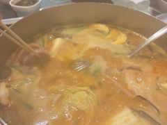 -四季喧黔味豆米火锅(万达广场店)