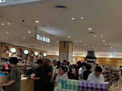 -胖东来生活广场(健康路店)