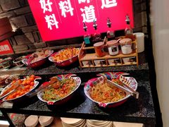 -老牌坊云南鱼豆花火锅(哈西万达店)