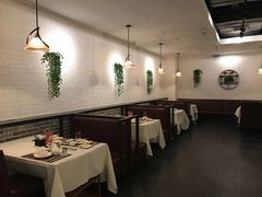 卡座-红门金汤·港式火锅(英皇集团中心店)