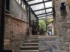 -杨桃院子咖啡吧(中华红墨店)