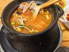 四鲜米线-李记特色罐罐米线(重庆中环大厦店)