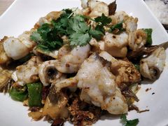 香辣鲈鱼-石头咕(葵蓬店)