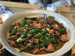 地锅老公鸡-大张烙馍村(绿地店)