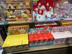 -泡泡玛特POPMART(国金街店)