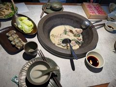 鲜潭蒸汽石锅江团鱼-鲜潭蒸汽石锅鱼(五道口购物中心店)