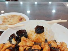 -聚德华天护国寺小吃(甜水园店)