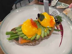 -304/BRUNCHRESTAURANT