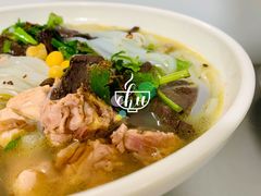 -文山荷鲜居(翠湖店)