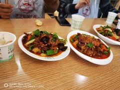 -歹歹的加个面过油肉拌面