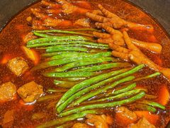 -山河屯铁锅炖·非遗东北菜(西乡店)
