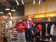 -adidas(正佳广场店)