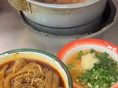 -咏勝锑锅麻辣烫(净居寺路总店)