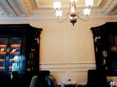 -Salon de Ville浦江汇(上海外滩华尔道夫酒店店)