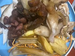 -菌之家·专业纯野生菌火锅·特色炒菌