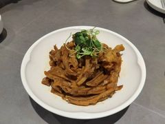 芥末鸭掌-燕春楼(海河华鼎店)