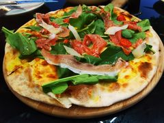 意式帕尔玛火腿披萨-自然食集西餐厅(泰晤士小镇店)