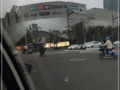 -宝龙城(杭州滨江店)