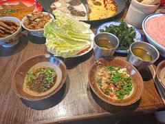 -萍姐火锅·公路夜市(武汉首店)