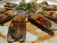 -头上红煨盐鸡·非遗院子餐厅