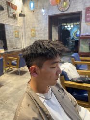 -T.1 hair salon烫染接发