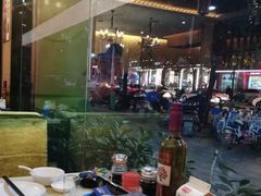 -悦牧·酸汤牛肉火锅(沃尔玛店)