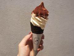 -喜茶(上海兴业太古汇店)