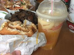 麦辣鸡腿堡套餐-麦当劳(田林好又多店)