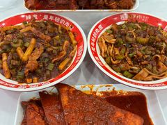 -滴滋味·新疆炒米粉·炒三凉(乌市总店)