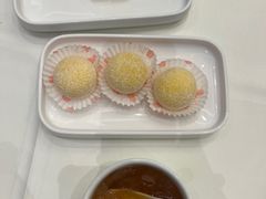 -万龙洲海鲜(大兴绿地缤纷城店)