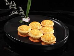 蛋黄酥-春申里餐厅(银泰in99店)