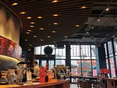 -星巴克(西安曲江银泰店)