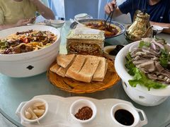 -马尔龙新疆饭店·清真(瑞景店)