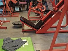 -KingBull私教健身&格斗订制(龙井商业中心店)