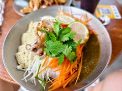 泰式酸辣小八爪口味全家福-八毛食堂