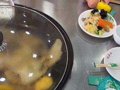 -屯老二农家铁锅炖·行业领军者(梅江店)