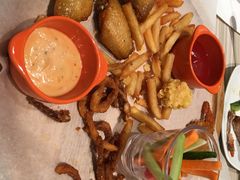 -必胜客(桐乡吾悦广场店)