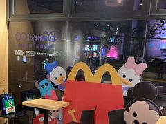 -麦当劳(四平路店)