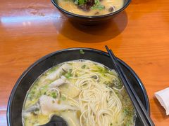 -鲜笃面(肇嘉浜路店)