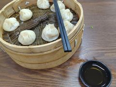 鲜肉小笼包-万寿斋(山阴路店)