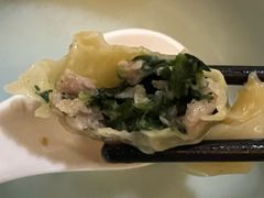 麻酱纸皮虾仁野菜馄饨-佬泰丰斋· 乌镇茶食餐厅
