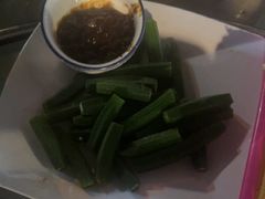 -盐禾堂海南屯昌香草鸭(海润路总店)