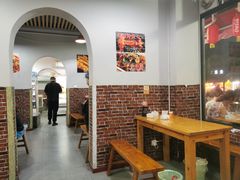 大堂-为民烧烤吧.自贡爆炒菜(收录20年好店)